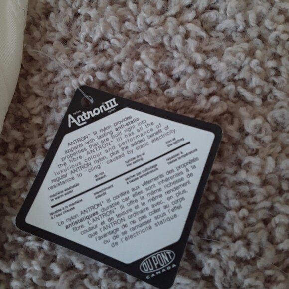 Vintage Ladies Antron nylon full slip Size 34 Made in Canada - Picture 4 of 7